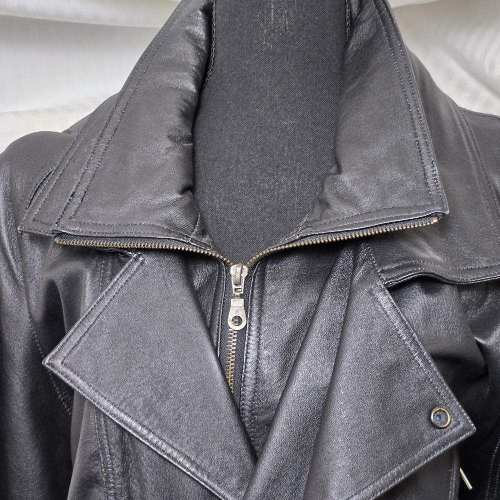 Phase 2 leather jacket - Picture 2 of 16